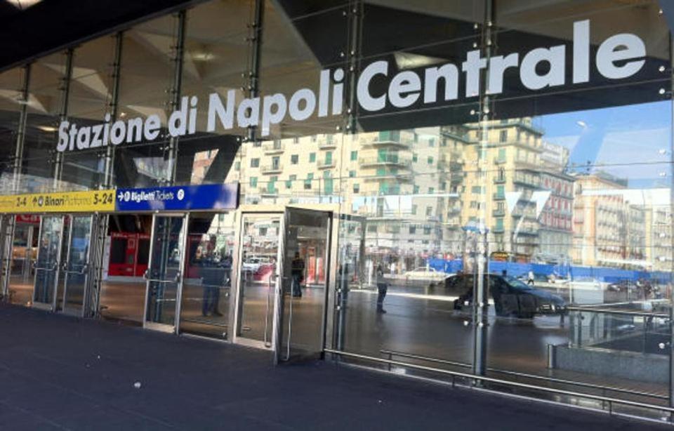 Skycity 2 B&B Napoli Exterior foto