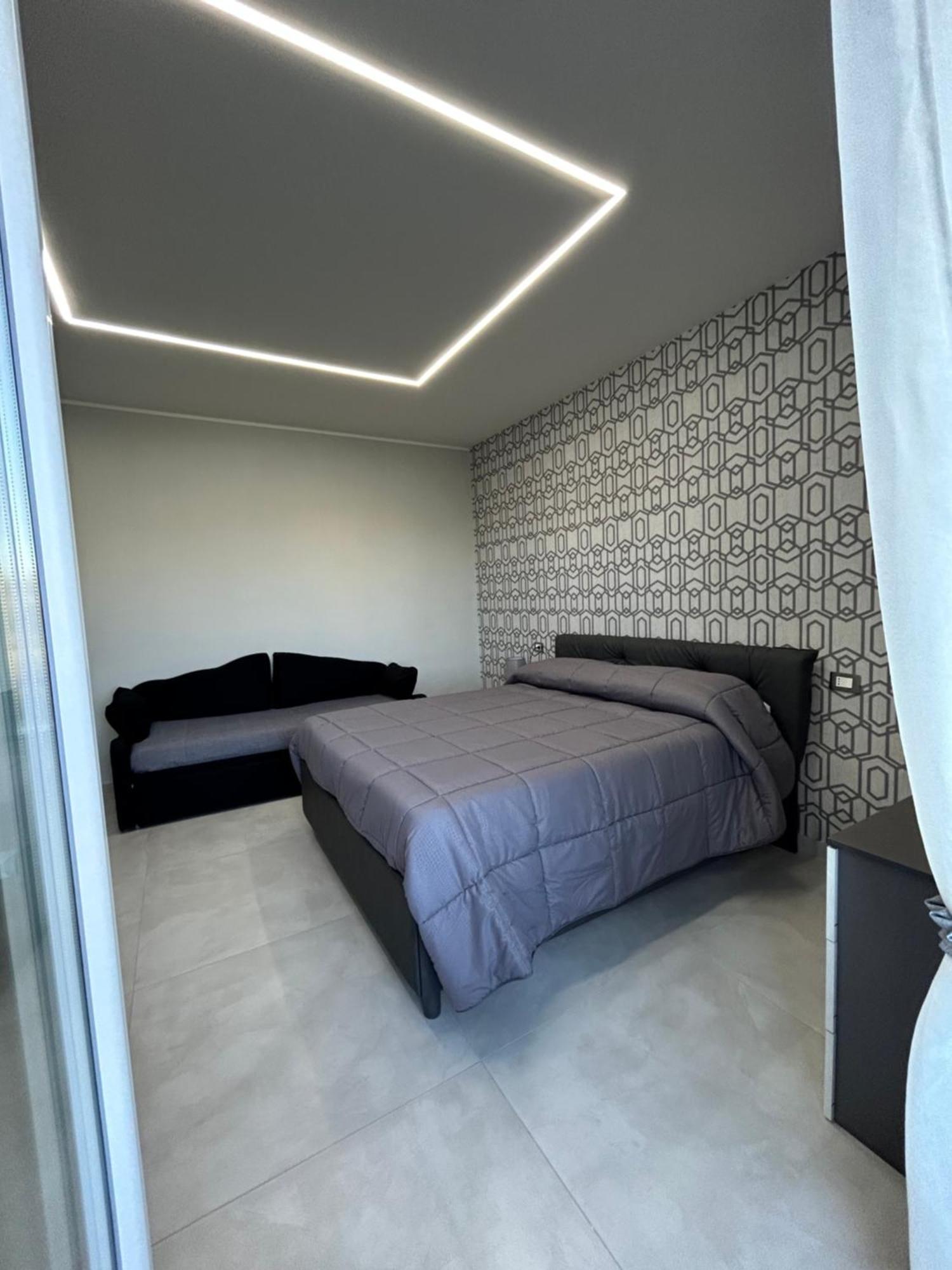 Skycity 2 B&B Napoli Exterior foto